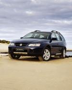 Holden Adventra 2003 года
